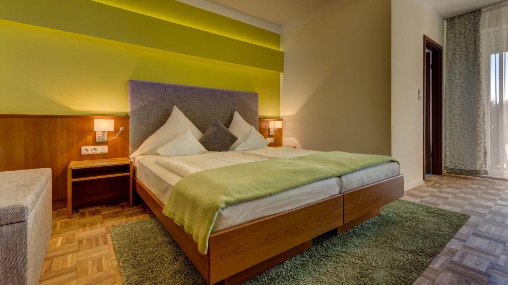 Hotel Restaurant Weihenstephaner Stuben Landshut Bilik gambar