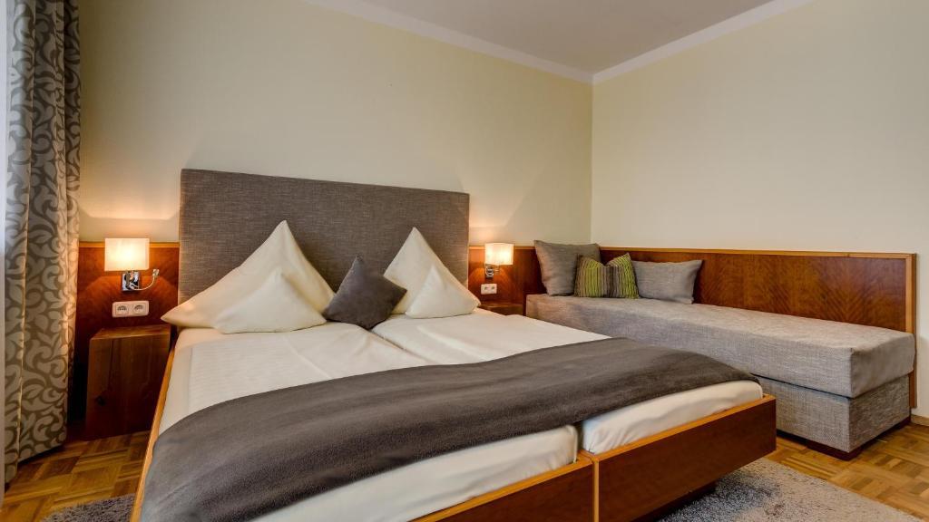 Hotel Restaurant Weihenstephaner Stuben Landshut Bilik gambar